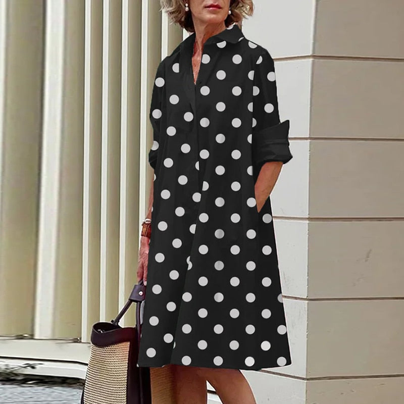 Robe chemise mi-longue col rabattu et poches - Collection 2024