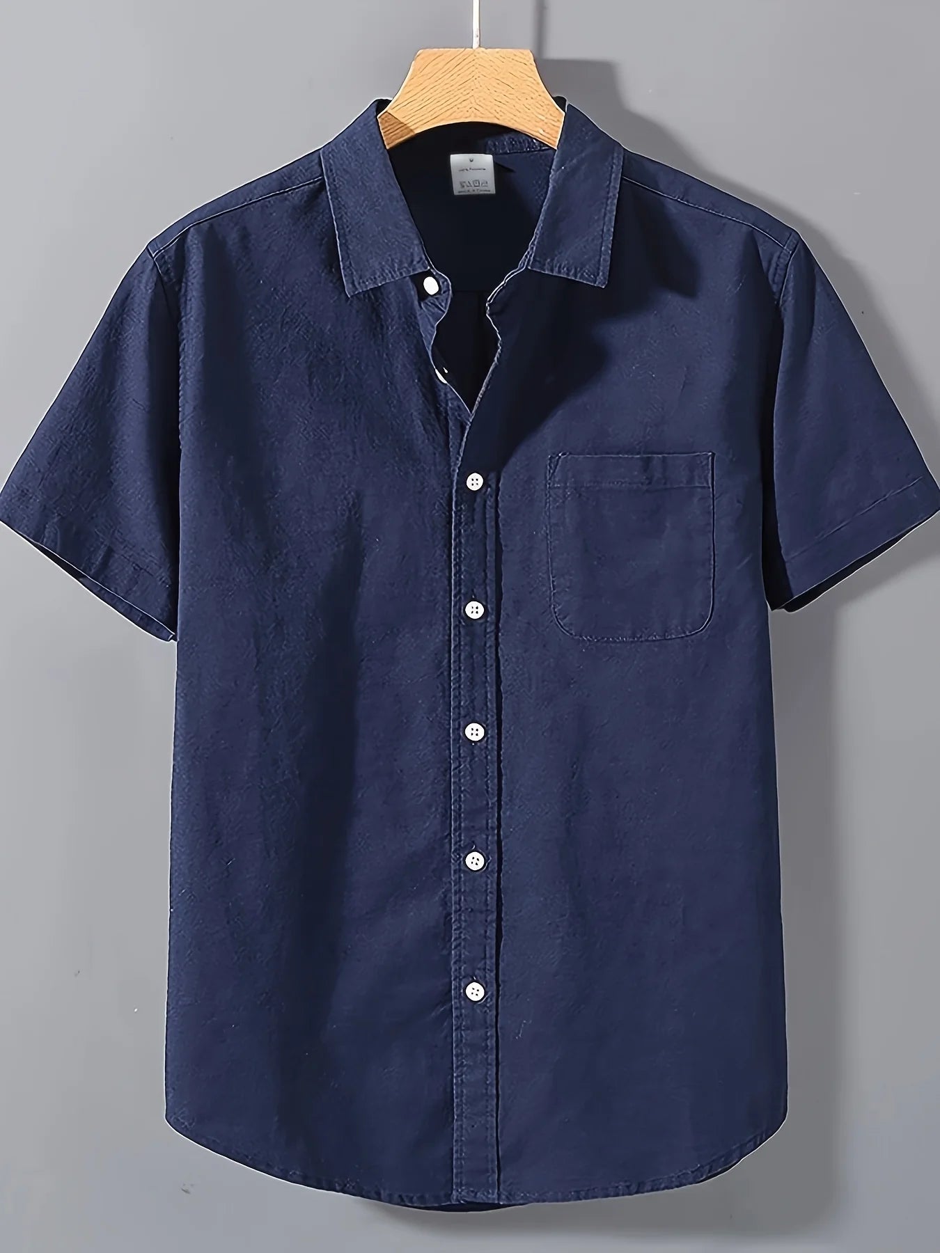 Men's 100% Cotton Short-Sleeve Shirt — Casual and Breathable