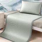 Tapis de Lit Rafraîchissant – Effet Soie Glacée et Tissu Respirant pour les Nuits d’Été